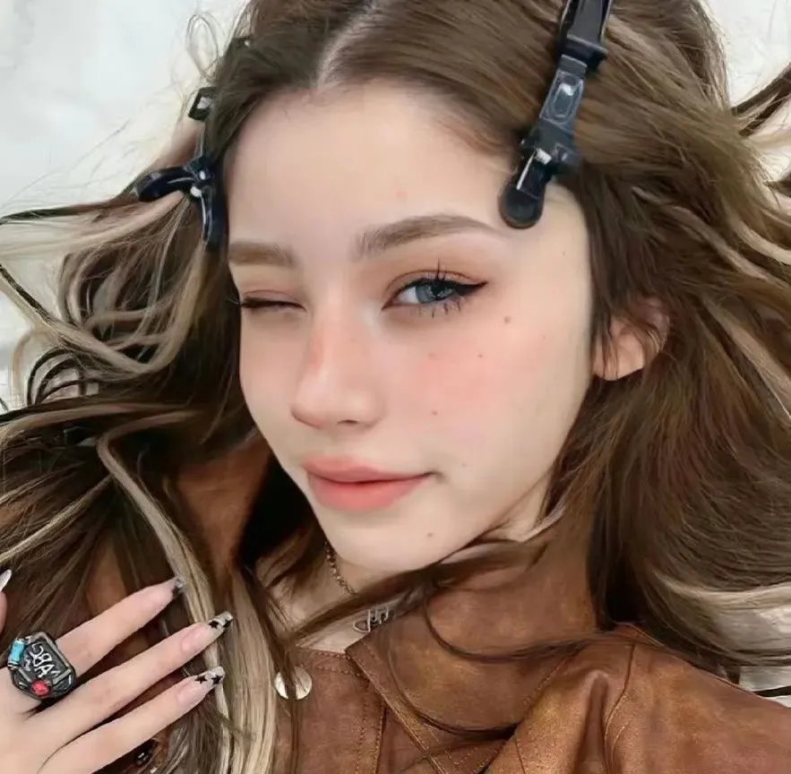 鳄霸